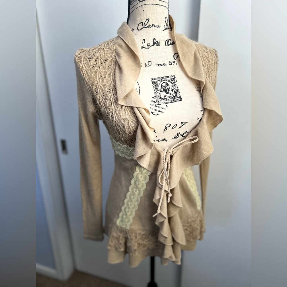 Aniina Bohemian and‎ laced cardigan - Picture 2 of 10